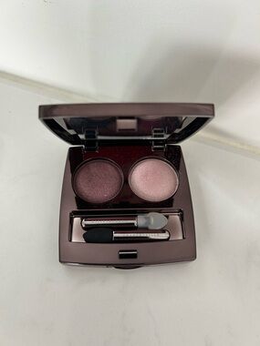 Chantecaille Rose and Blush Shimmer Eyeshadow Duo
